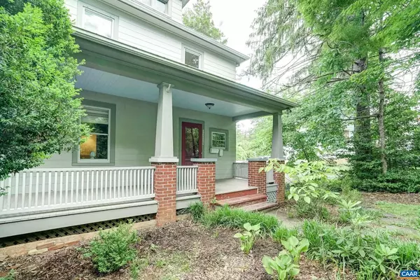 2425 JEFFERSON PARK AVE, Charlottesville, VA 22903