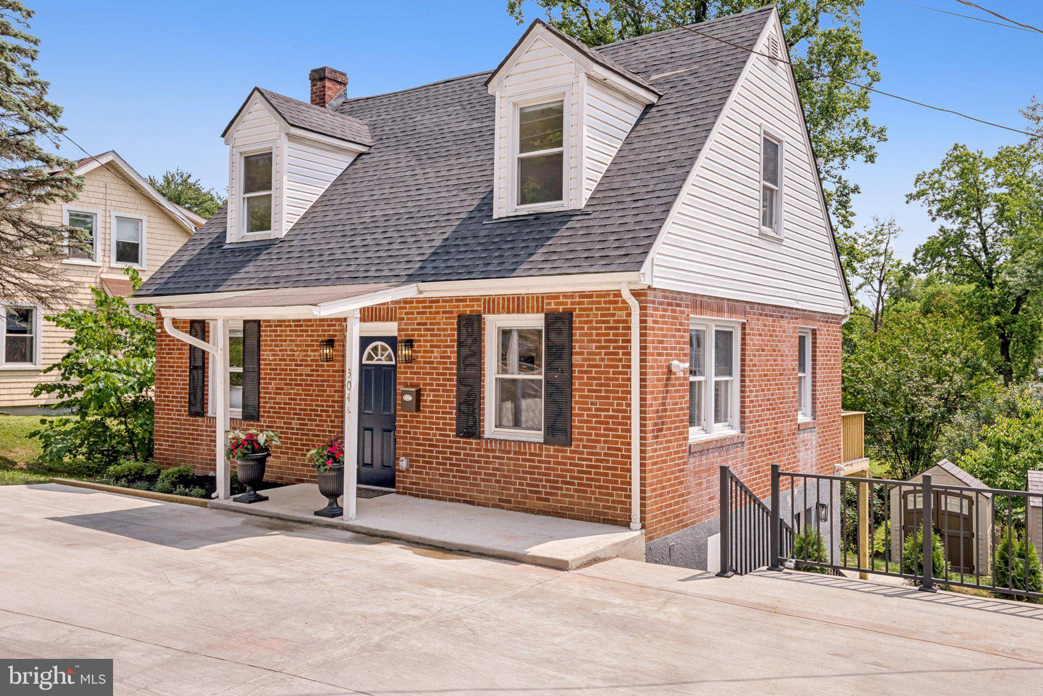 304 MAIDEN CHOICE LN, Catonsville, MD 21228