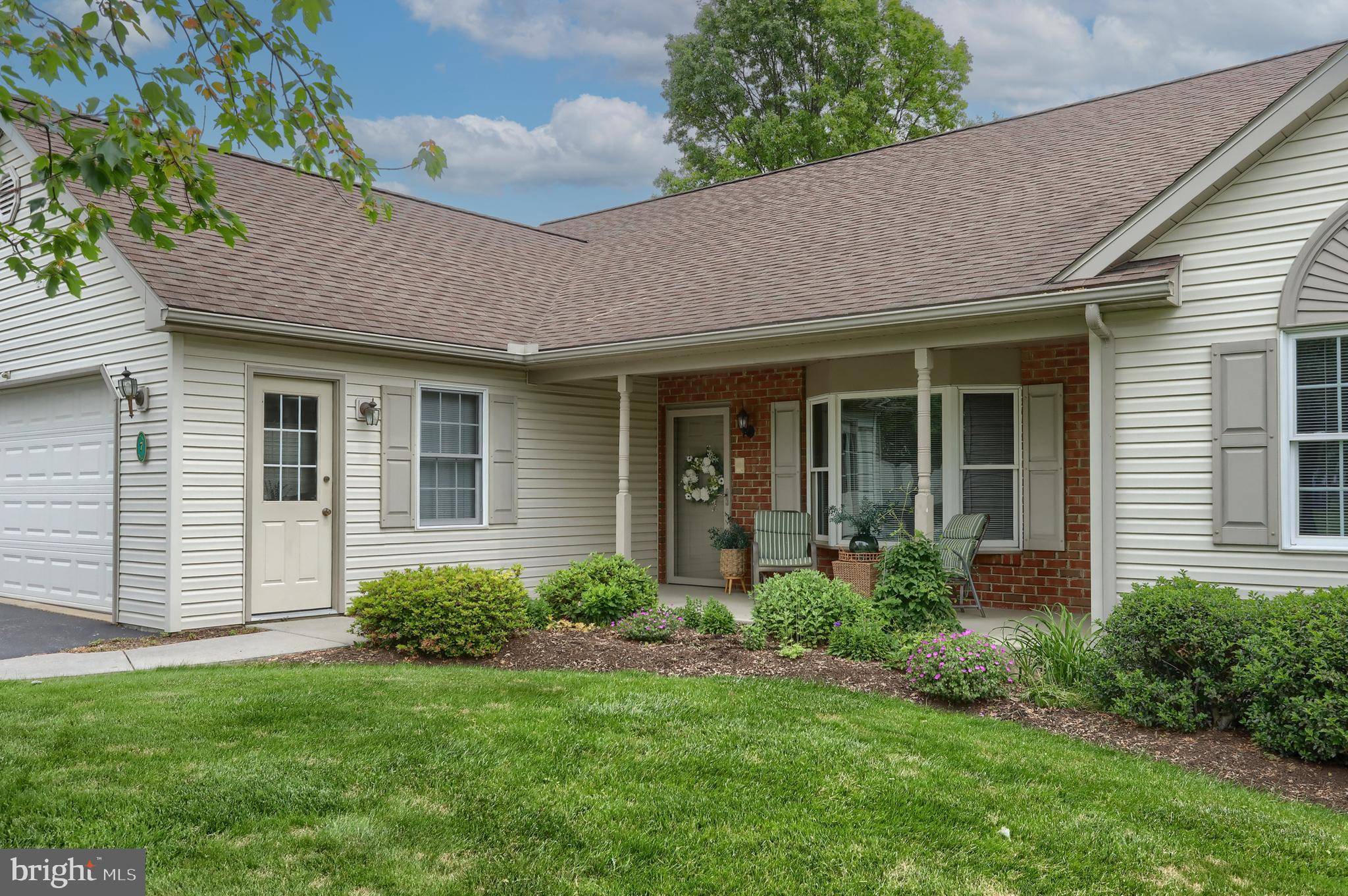 Myerstown, PA 17067,7 BROOKSIDE CIR