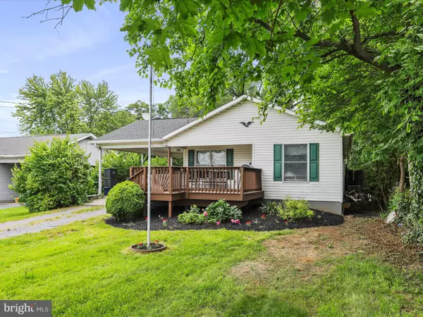 Martinsburg, WV 25401,1312 WEST VIRGINIA AVE W