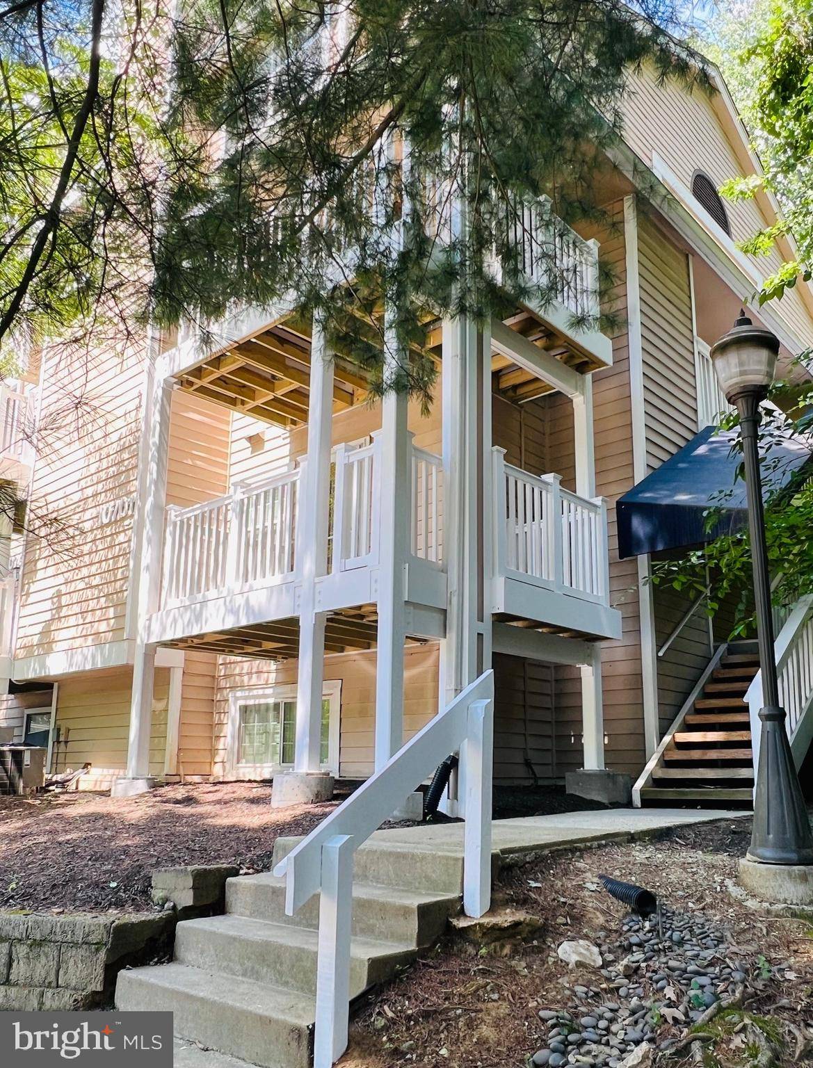 Rockville, MD 20852,10701 HAMPTON MILL TER #100