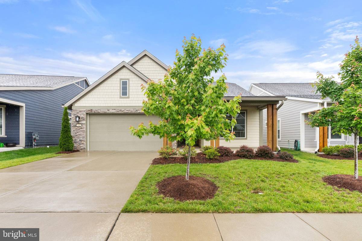 Lake Frederick, VA 22630,118 MILKWEED DR