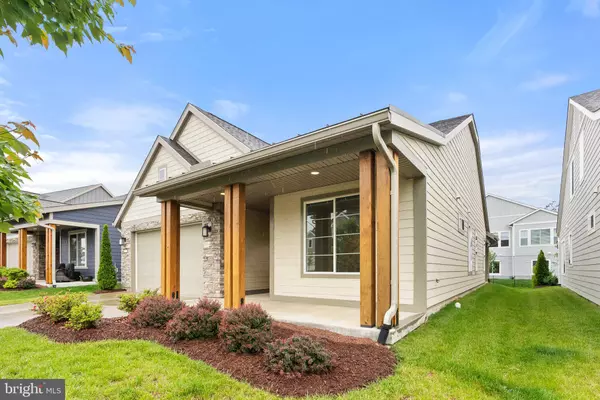 Lake Frederick, VA 22630,118 MILKWEED DR