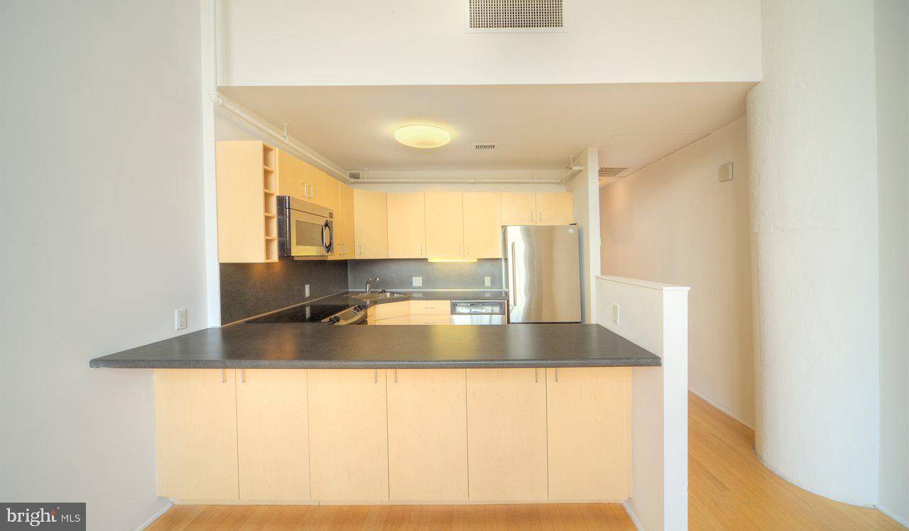 2300 WALNUT ST #1B-329, Philadelphia, PA 19103
