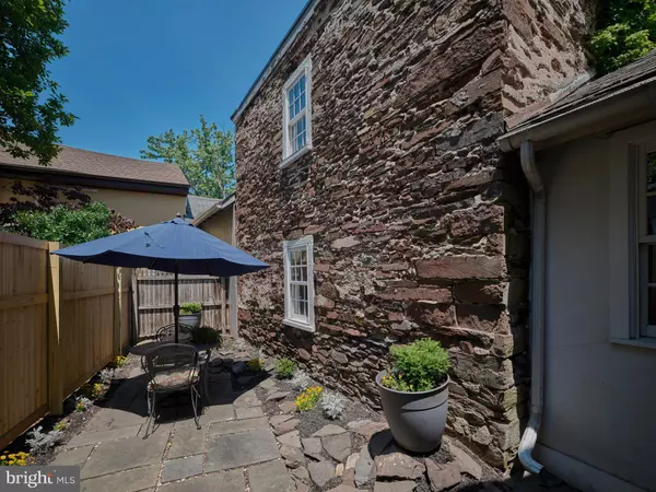 New Hope, PA 18938,38 W FERRY ST
