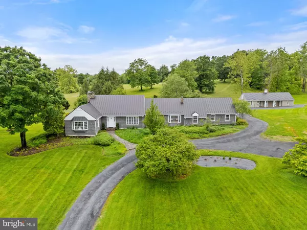 22693 ST LOUIS RD, Middleburg, VA 20117