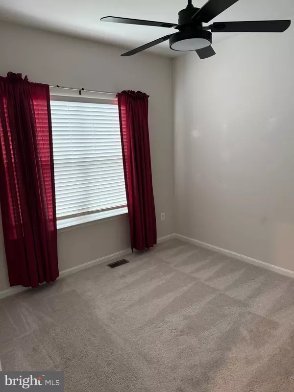 Felton, DE 19943,414 STEAMBOAT AVE