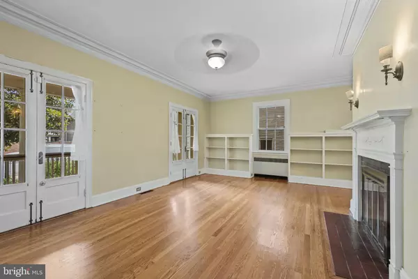 Baltimore, MD 21211,4036 ROLAND AVE