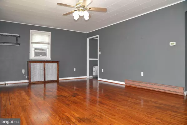 Mount Joy, PA 17552,261 LUMBER ST