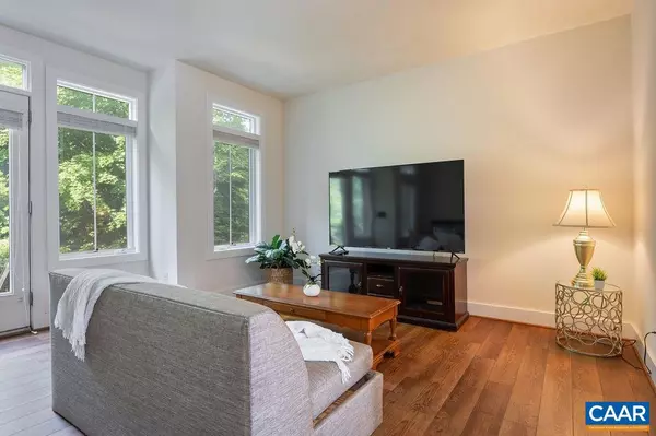 Charlottesville, VA 22901,2112 KOBER WAY