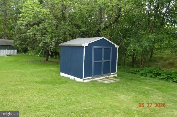 Shippensburg, PA 17257,99 MEADOWVIEW CT