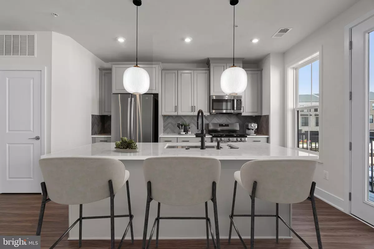 Broadlands, VA 20148,43294 FARRINGDON SQ