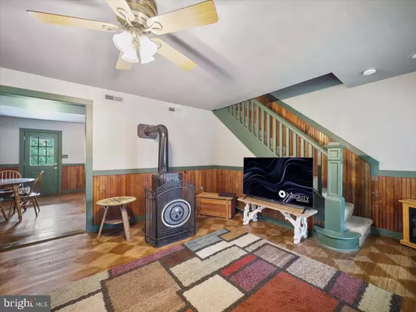 Hedgesville, WV 25427,14166 BACK CREEK VALLEY RD