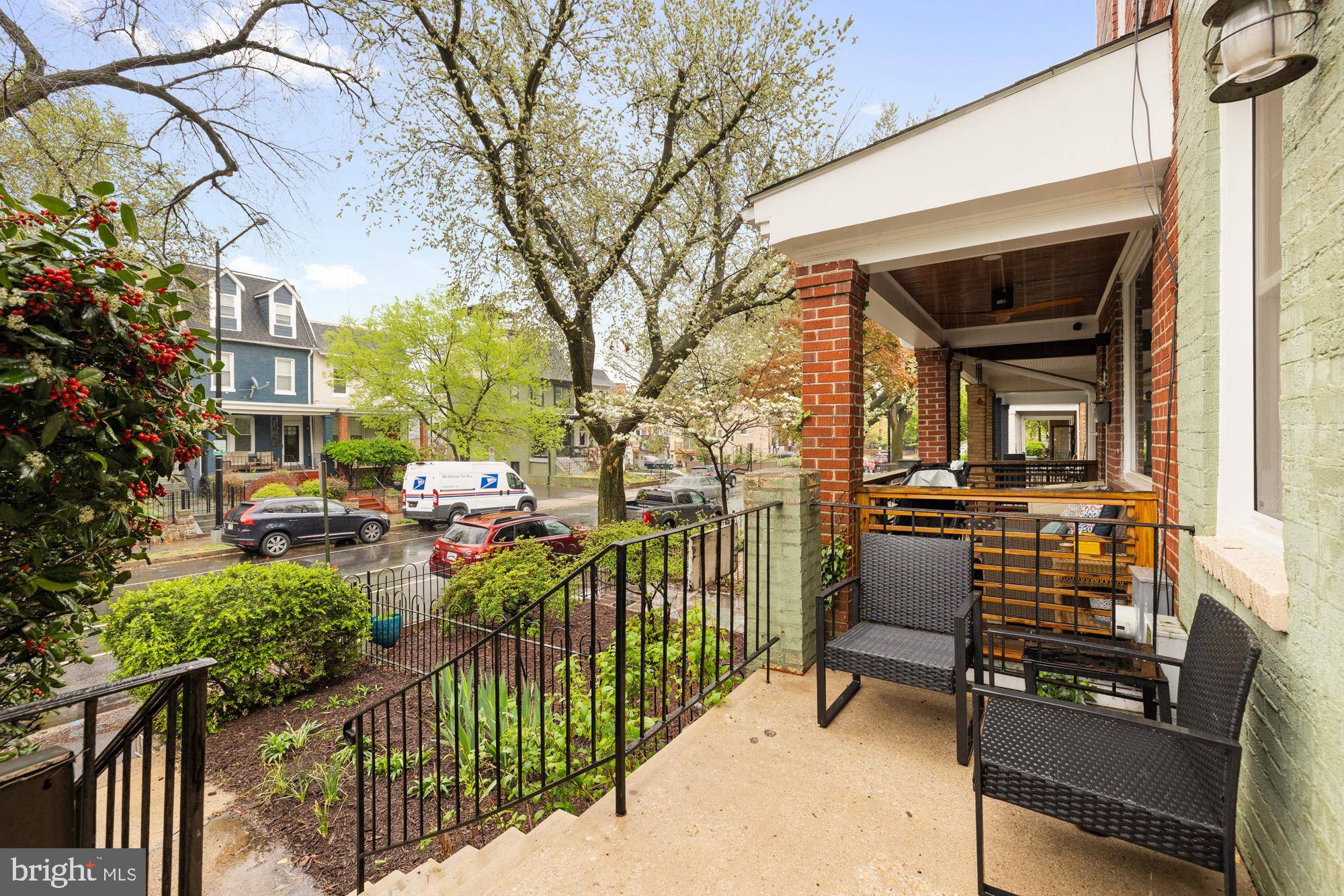 Washington, DC 20003,111 17TH ST SE