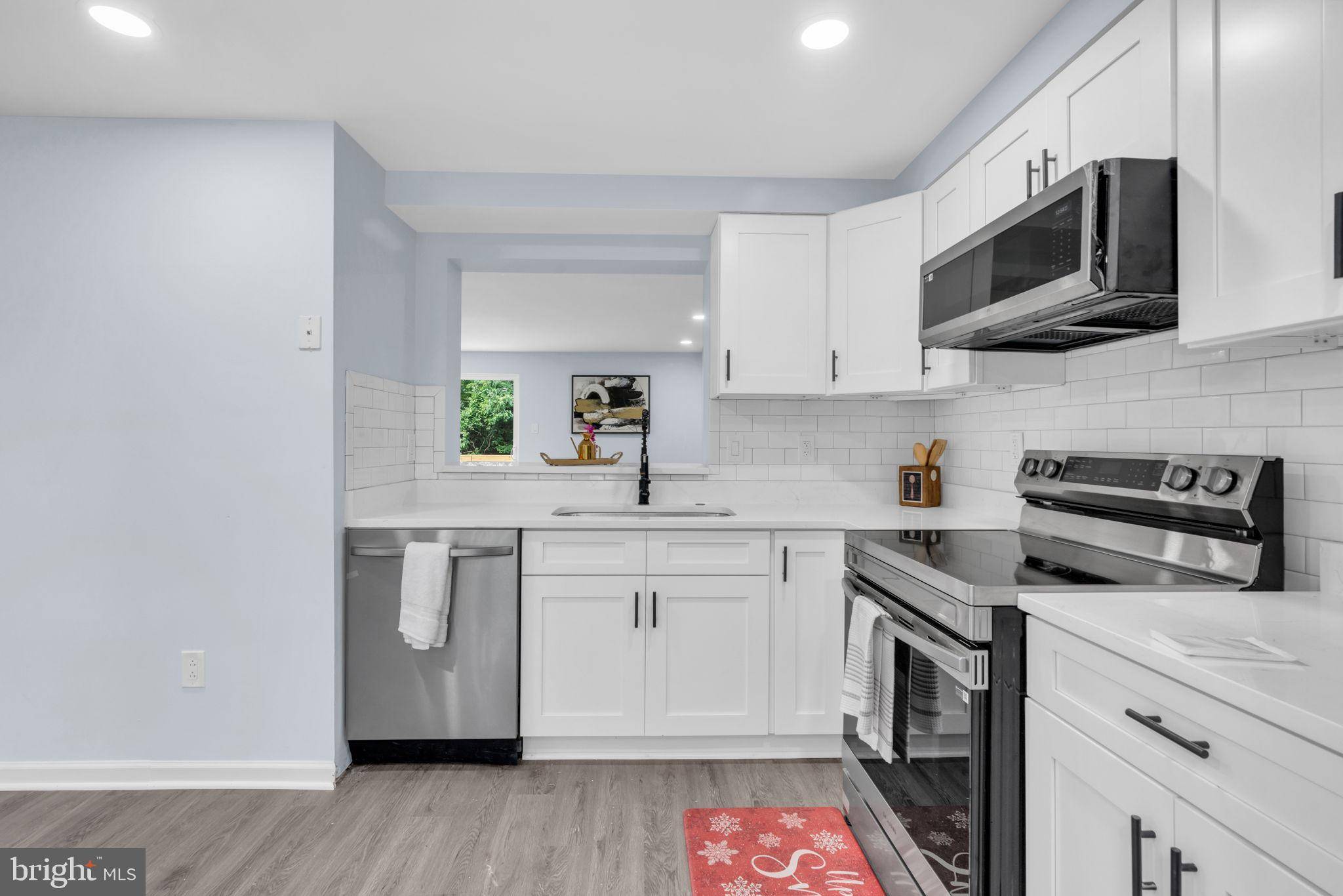 Centreville, VA 20120,14680 STONE CROSSING CT