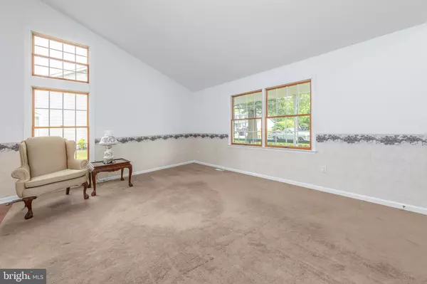 Mullica Hill, NJ 08062,2 STRETCH DR