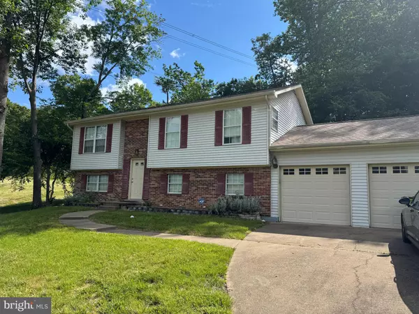 18165 TEBBS LN, Dumfries, VA 22026