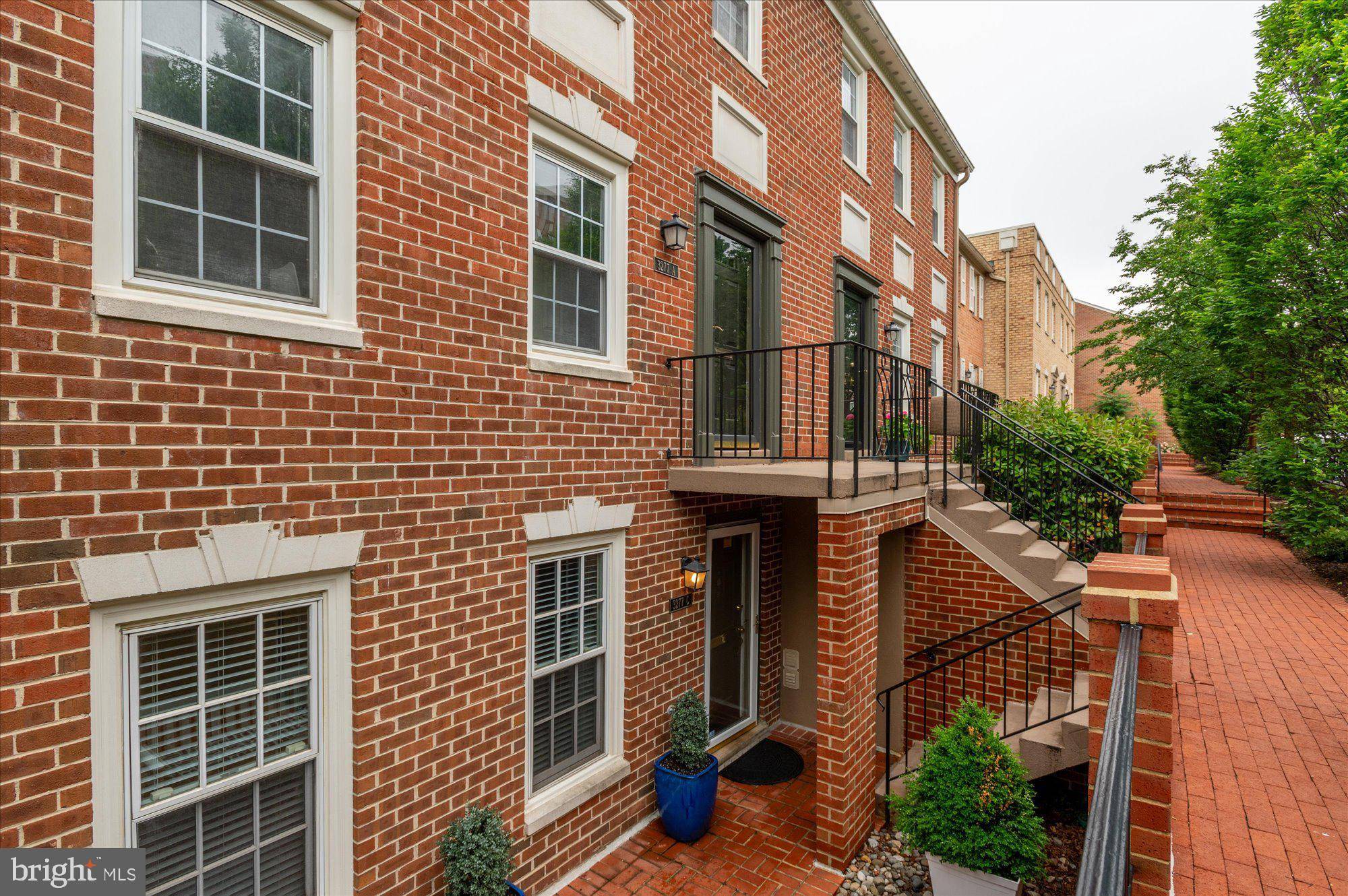 Washington, DC 20016,3277 SUTTON PL NW #C