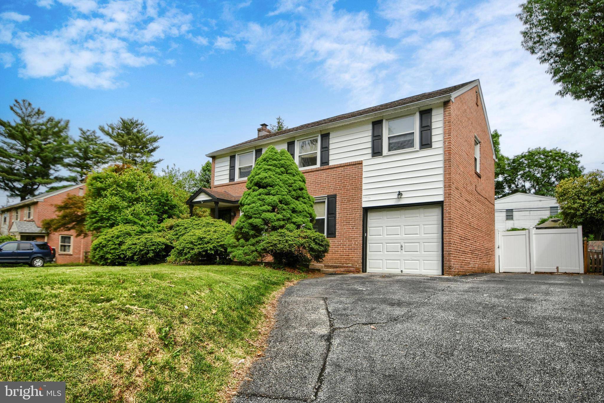 Lafayette Hill, PA 19444,3018 JOSHUA RD