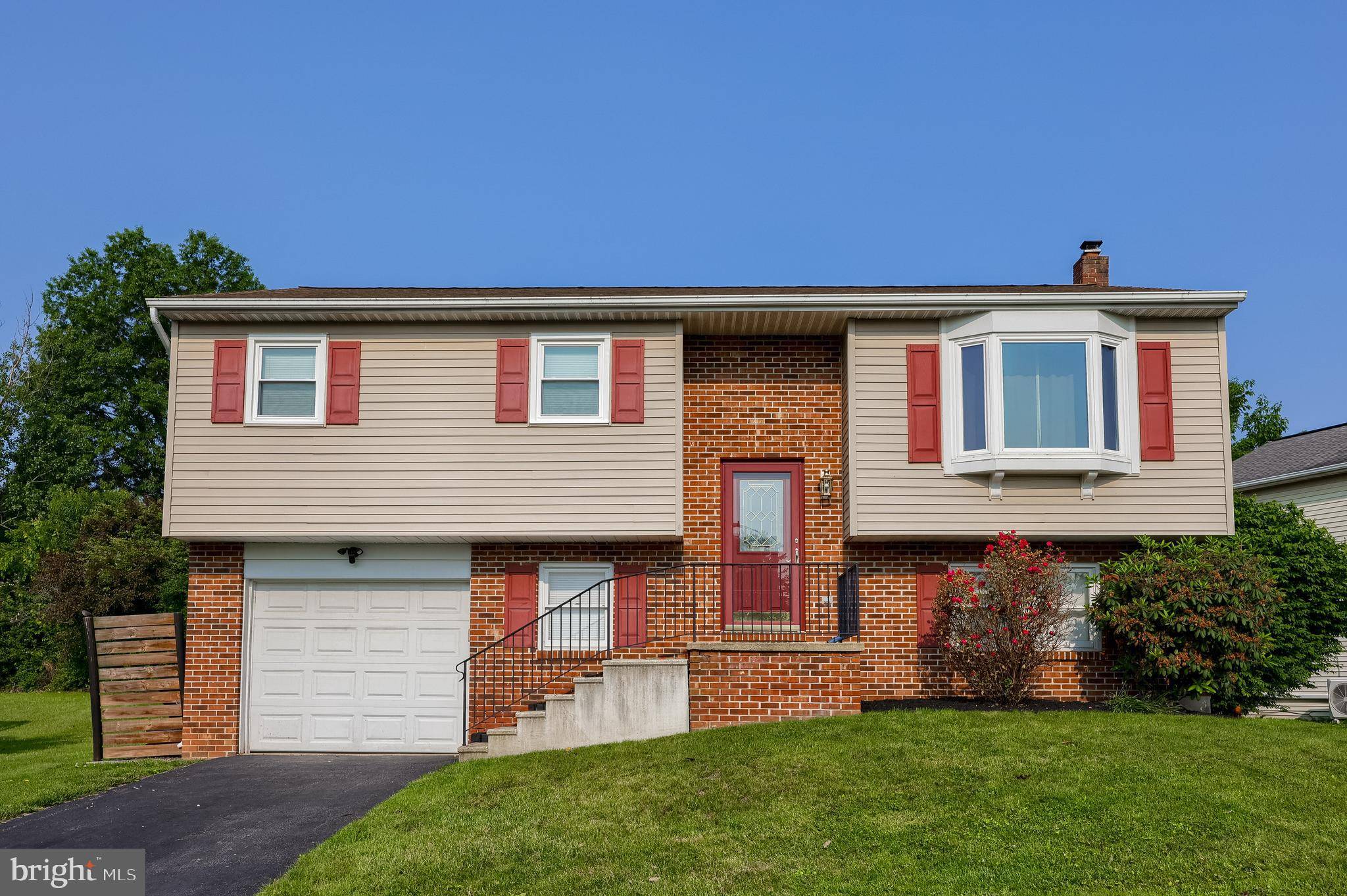 Denver, PA 17517,900 EVERGREEN ST