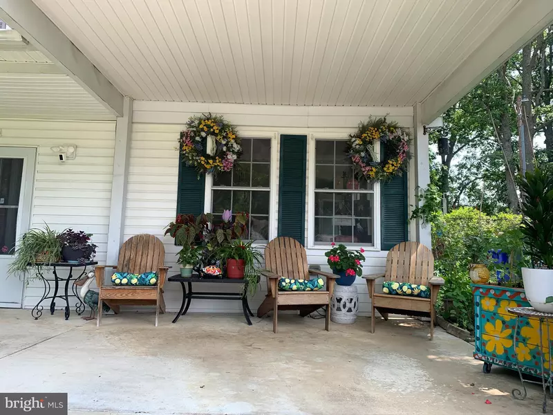 801 OXFORD CT, Waldorf, MD 20602