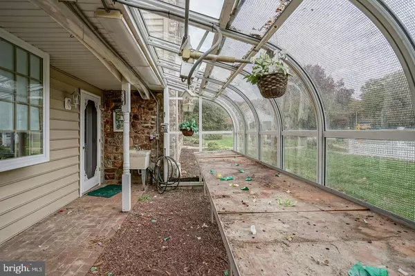 West Deptford, NJ 08096,720 MAEGUS