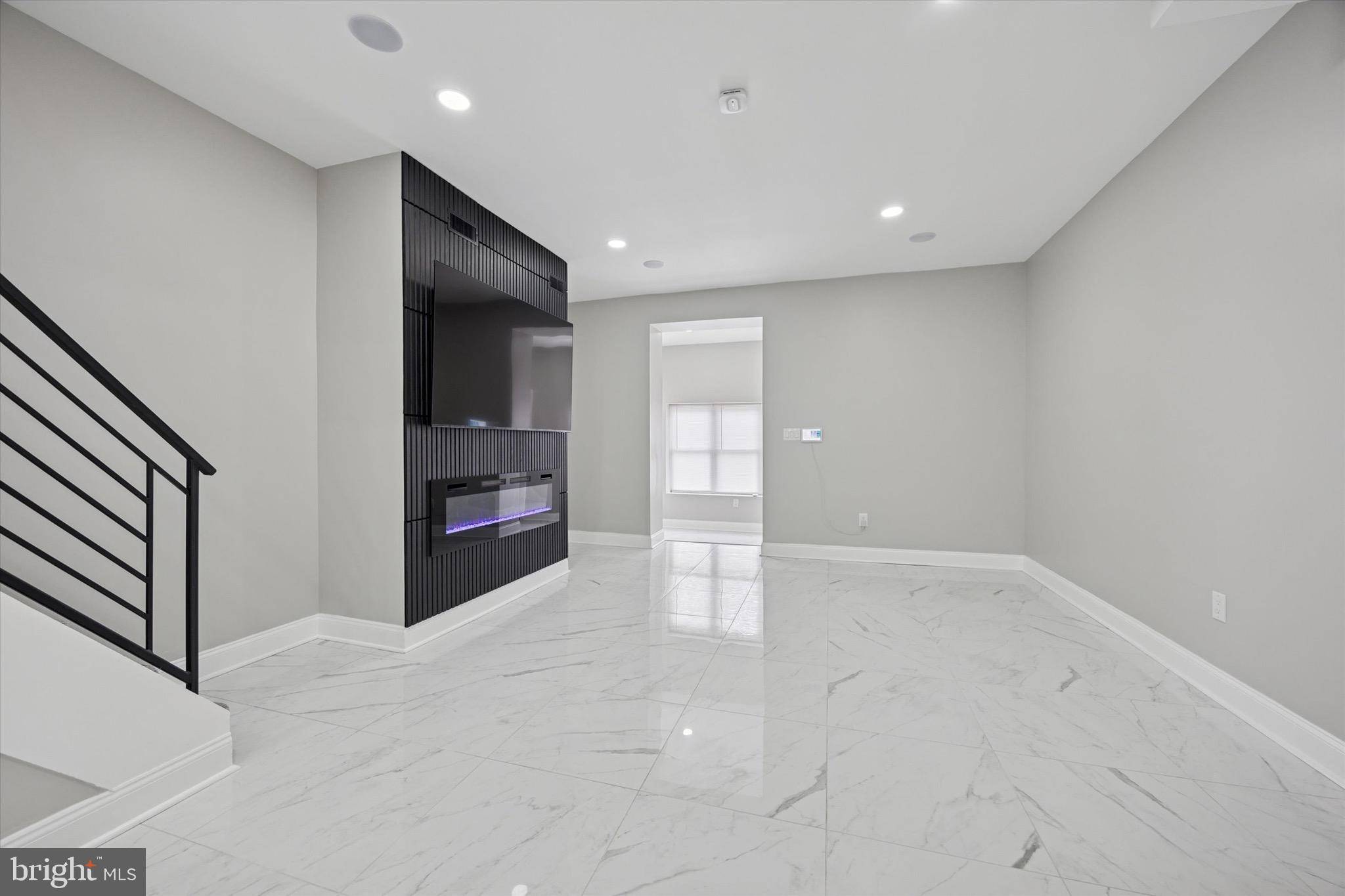 Philadelphia, PA 19139,5239 ARCH ST