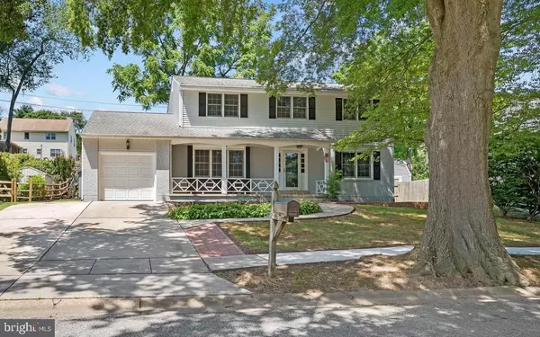 13 BARNARD ST, Newark, DE 19711