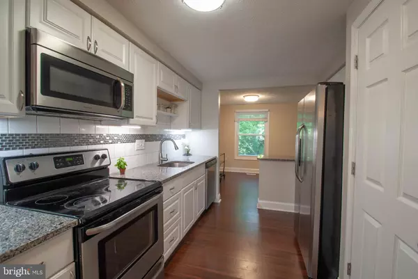 Severna Park, MD 21146,637 WHITTIER PKWY