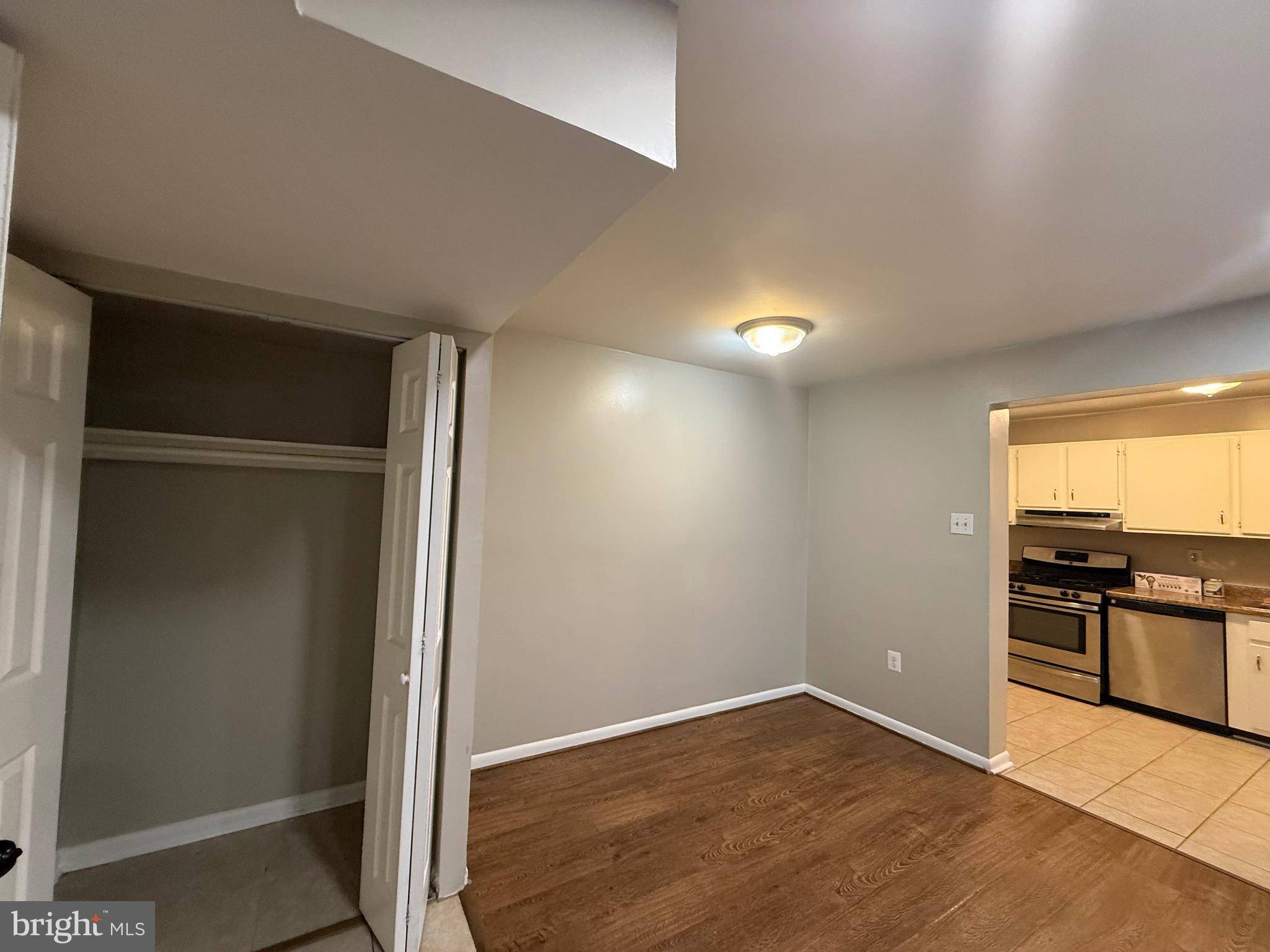 Laurel, MD 20723,9200 BRIDLE PATH LN #E