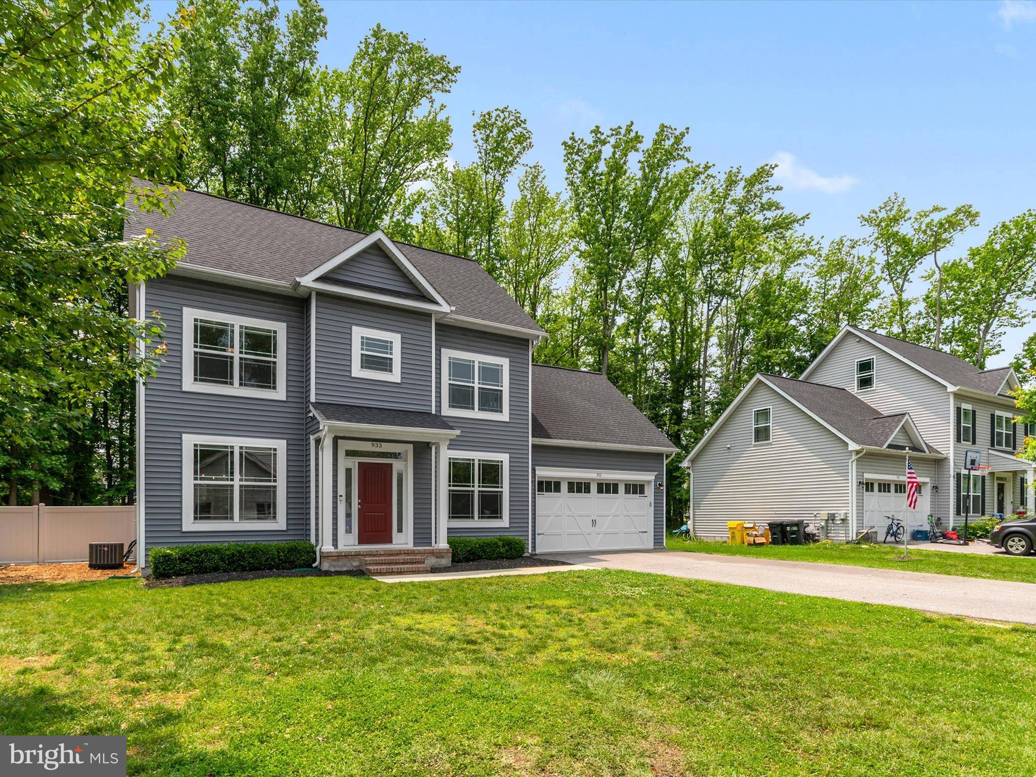 Edgewater, MD 21037,933 WINDING RD.