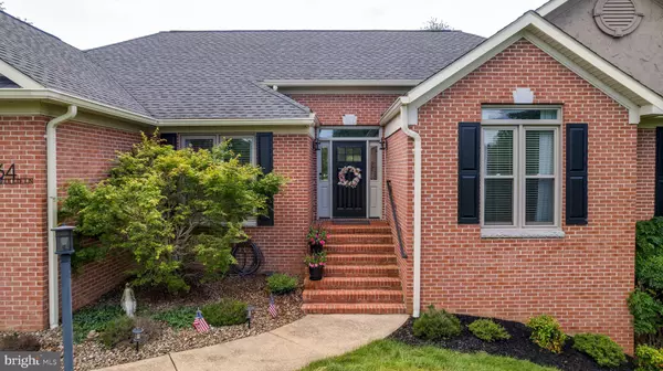 Charles Town, WV 25414,64 HUNTFIELD LN