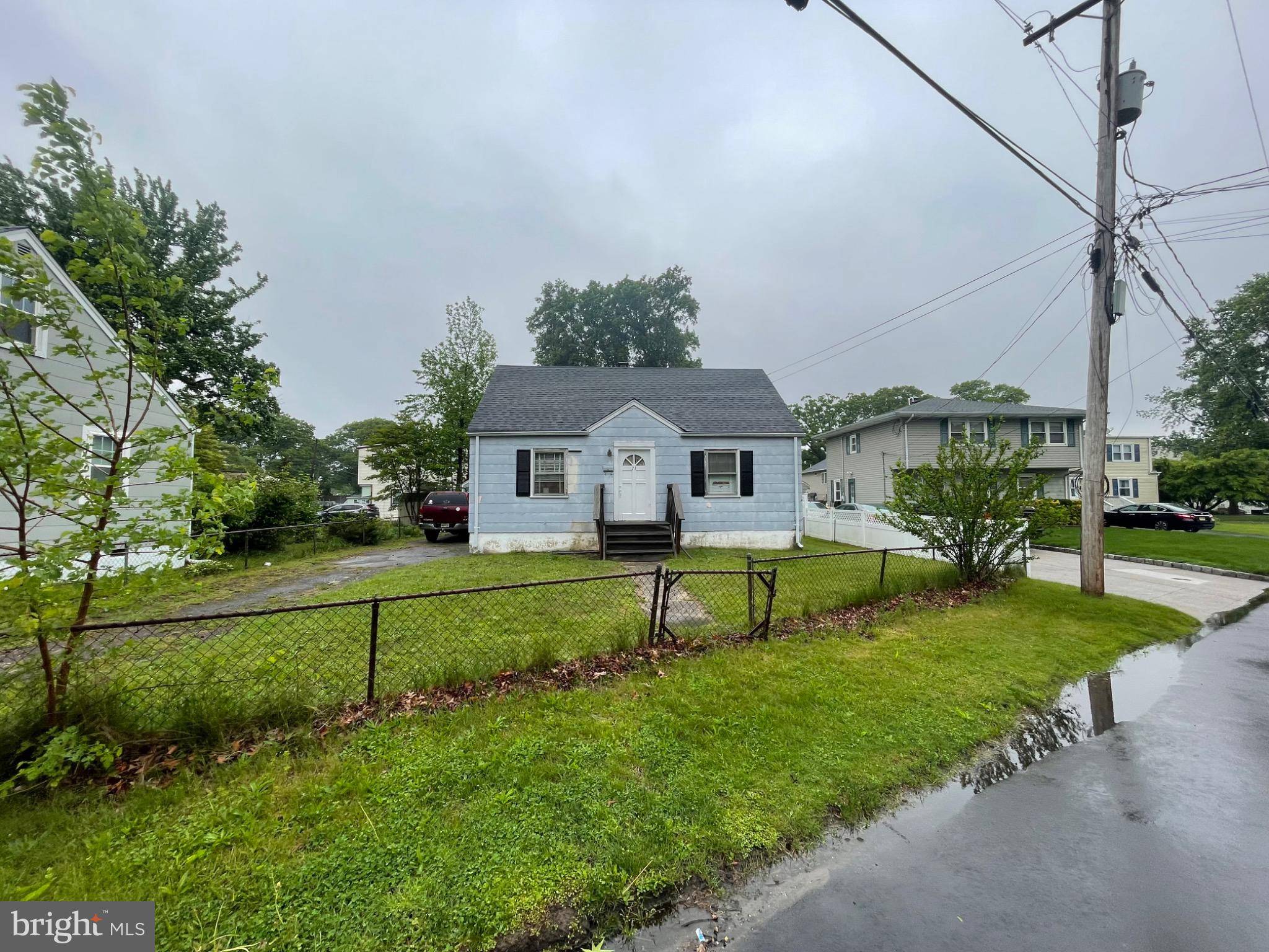 Keansburg, NJ 07734,71 13TH ST