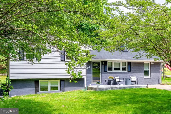 Alexandria, VA 22310,5801 BROOKVIEW DR