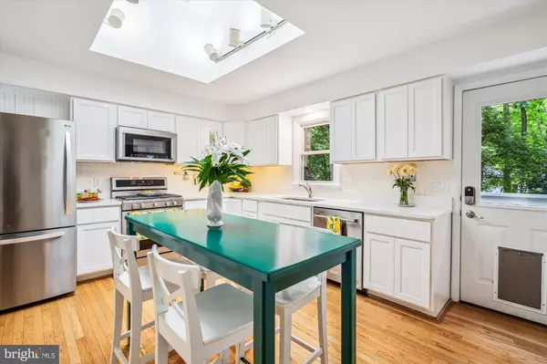 Annapolis, MD 21403,3117 PORT WAY