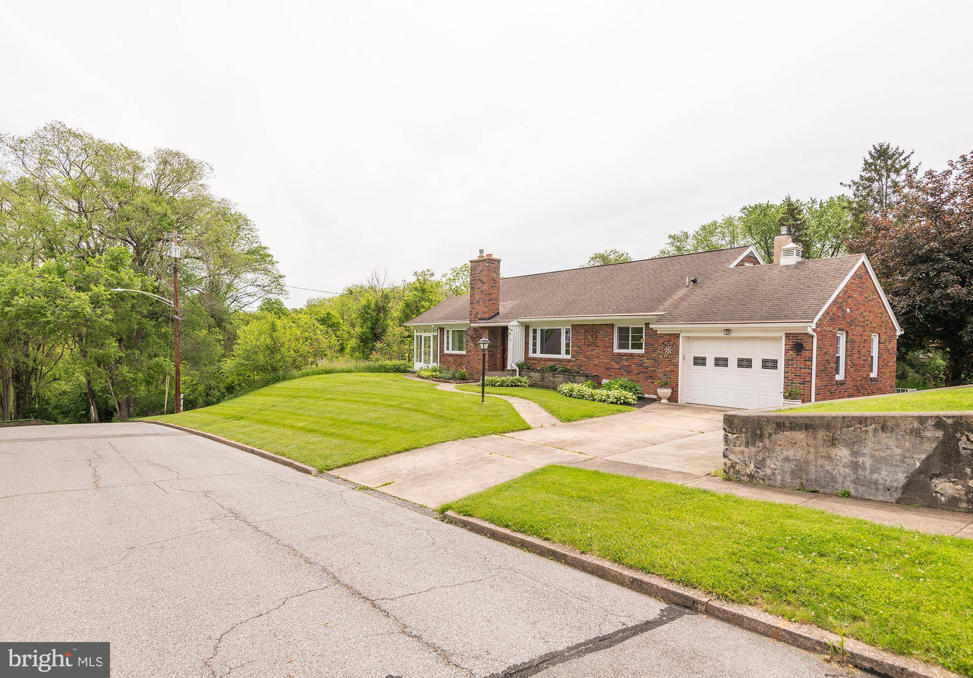 724 E CURTIN ST, Bellefonte, PA 16823