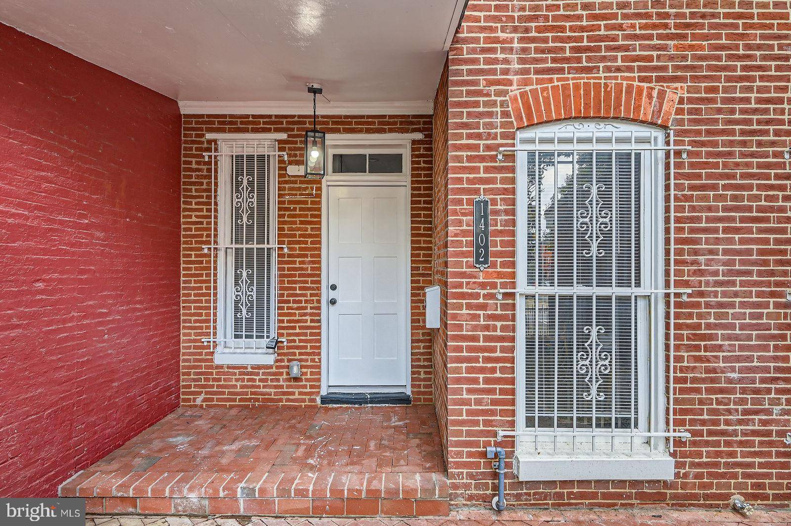 Baltimore, MD 21223,1402 W LOMBARD ST