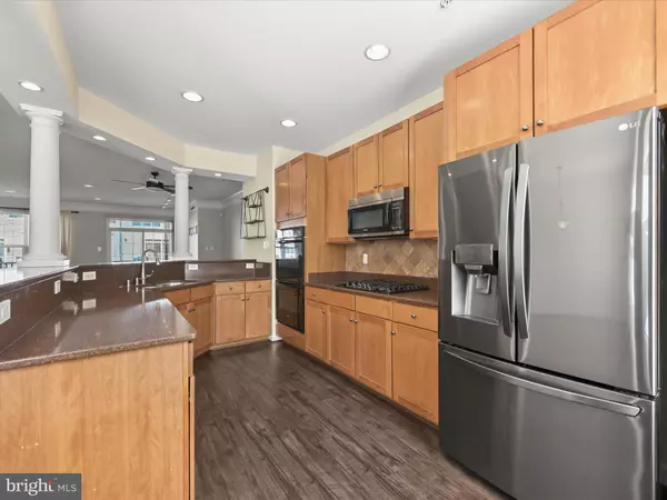 Odenton, MD 21113,2637 RAPTOR DR