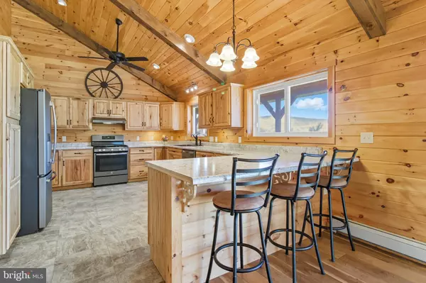 Spring Mills, PA 16875,107 LINKIN PARK DR