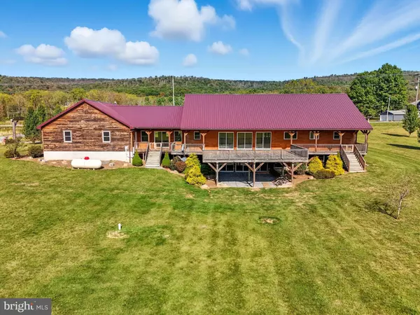 Spring Mills, PA 16875,107 LINKIN PARK DR