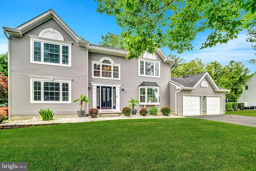 63 AMBERFIELD RD, Robbinsville, NJ 08691