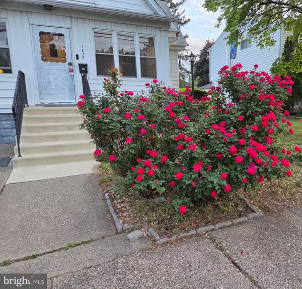 Haddon Heights, NJ 08035,1833 W HIGH ST