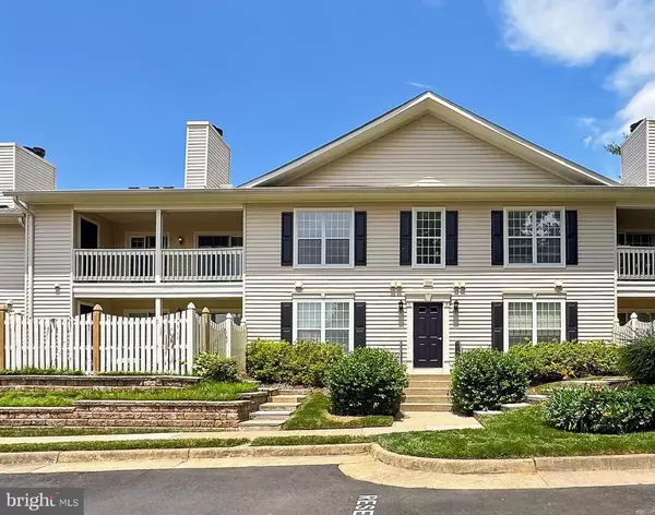 10201-C WILLOW MIST CT #99,  Oakton,  VA 22124