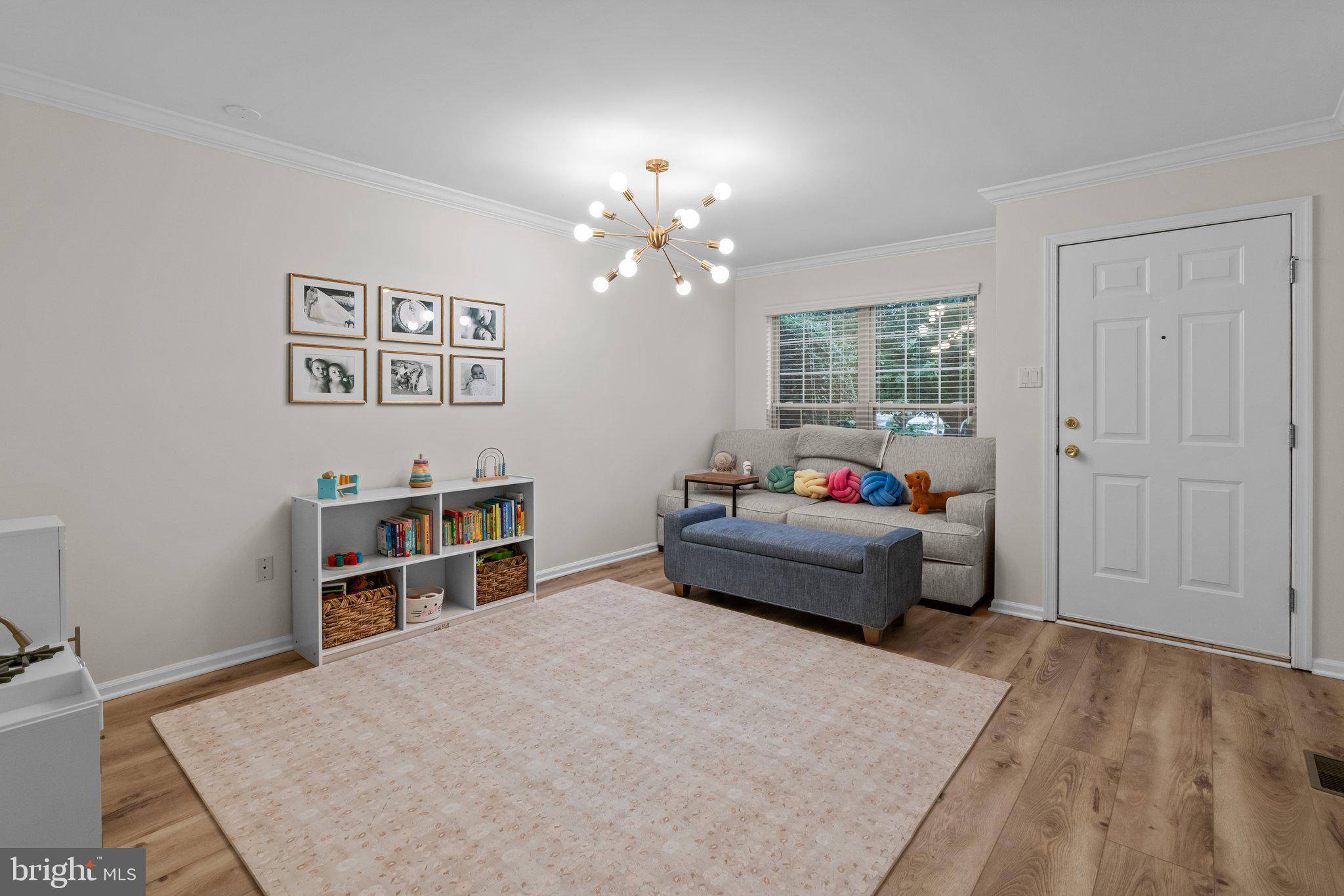 Doylestown, PA 18902,5061 ROSEWOOD DR