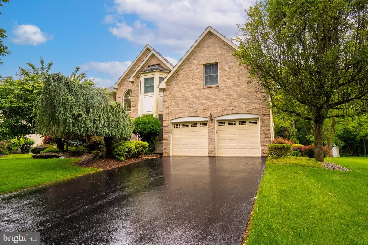 Princeton Junction, NJ 08550,19 SHADOW DR