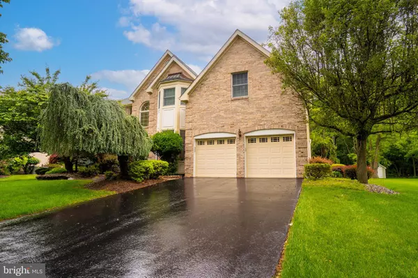 19 SHADOW DR, Princeton Junction, NJ 08550