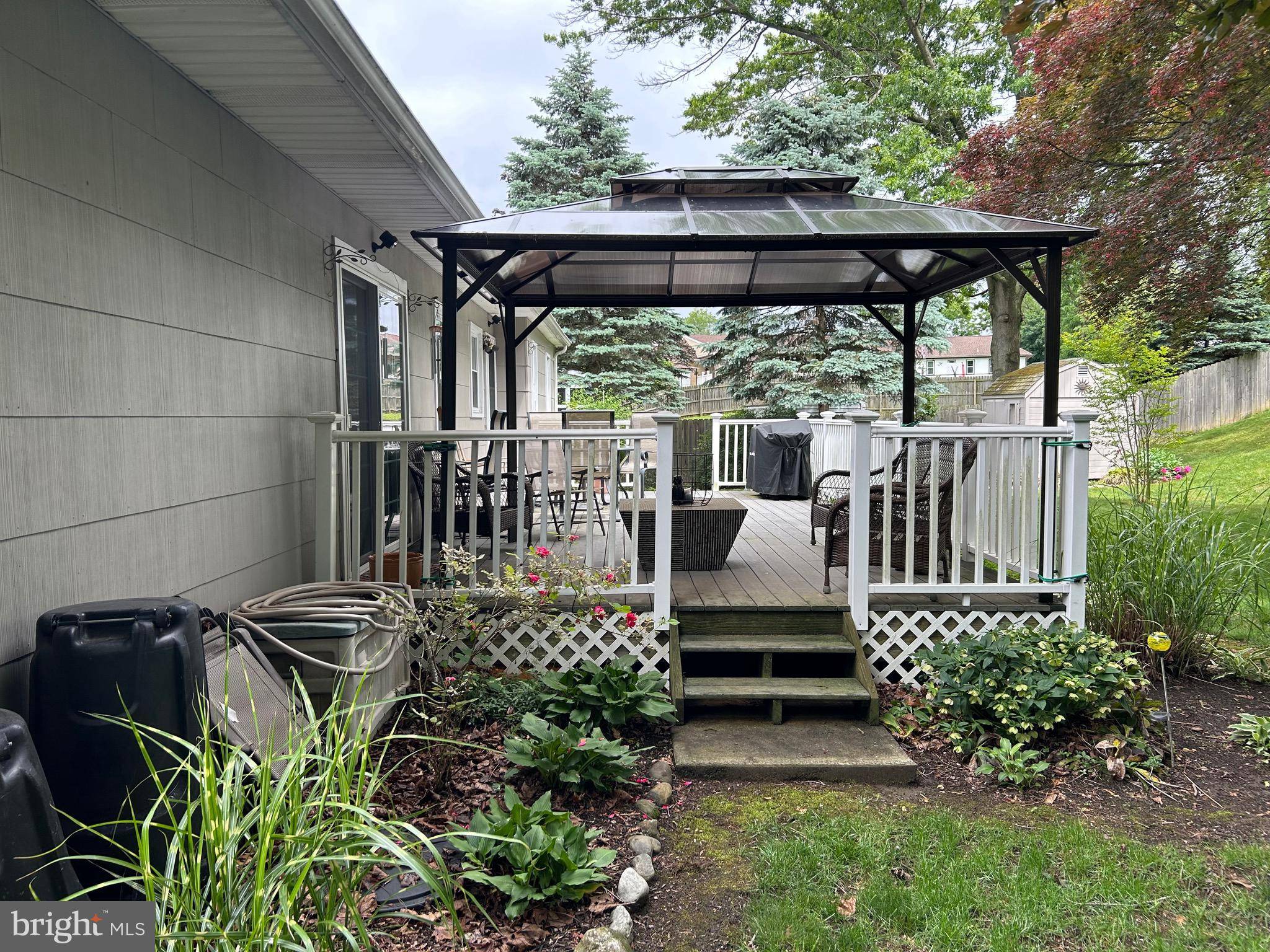 Hamilton, NJ 08610,95 KNAPP AVE