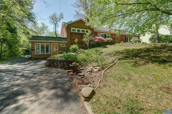1514 WESTWOOD RD #A AND B, Charlottesville, VA 22903