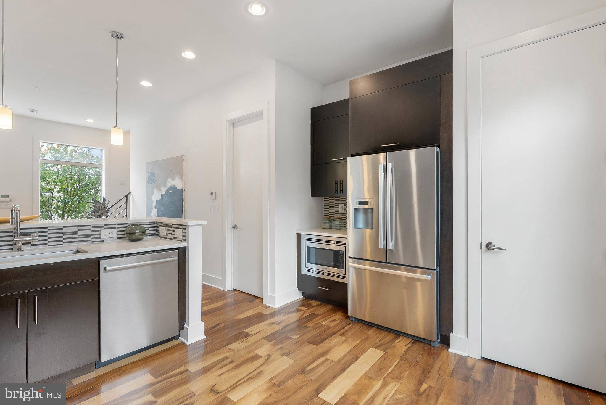 Philadelphia, PA 19147,740 S COLUMBUS BLVD #13