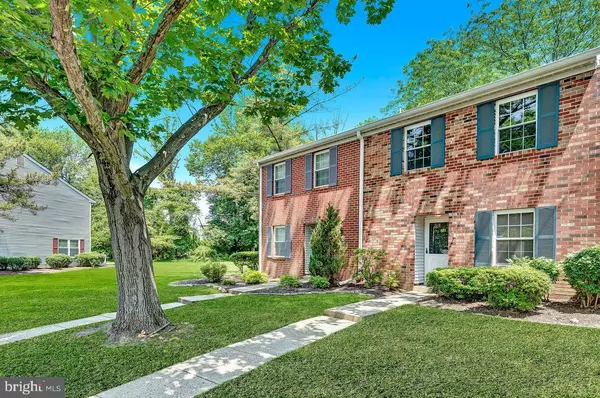 Lawrence Township, NJ 08648,72 SYCAMORE CT